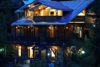 rustic roots home stay