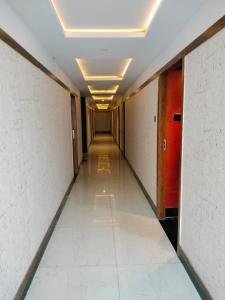 hotel black and white