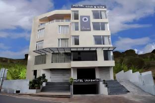 Hotel Black And White,,3 star