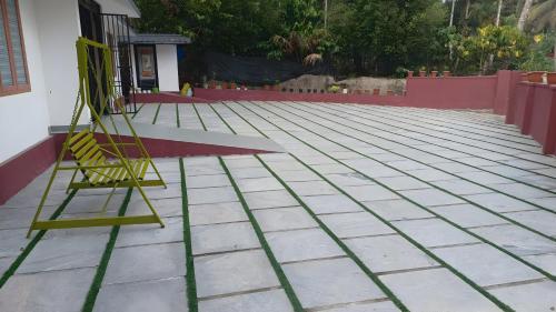 souparnika lakeview homestay