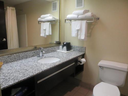 best western knoxville suites downtown