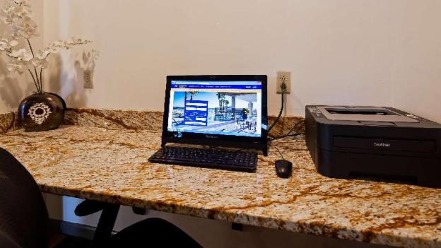 best western knoxville suites downtown