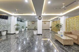 lime wood stay near huda city centre metro station