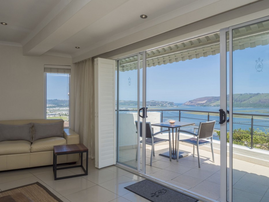 Villa Afrikana Guest Suites,Garden Route>>Cape Town,5 star
