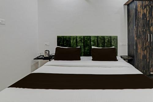 super hotel o 820943 hotel the vindh