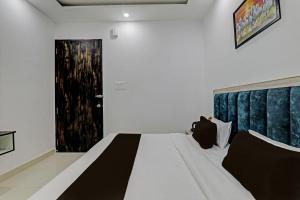 super hotel o 820943 hotel the vindh