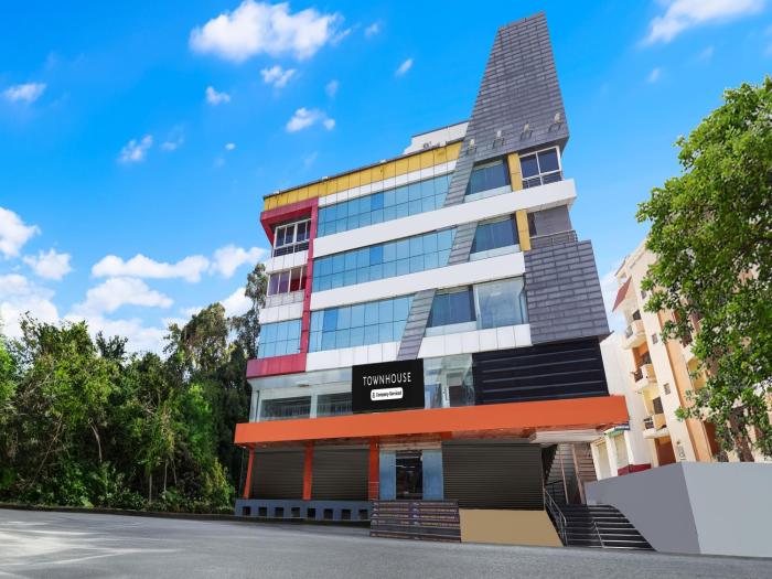 townhouse ramamurthy nagar west formerly phoenix hotel