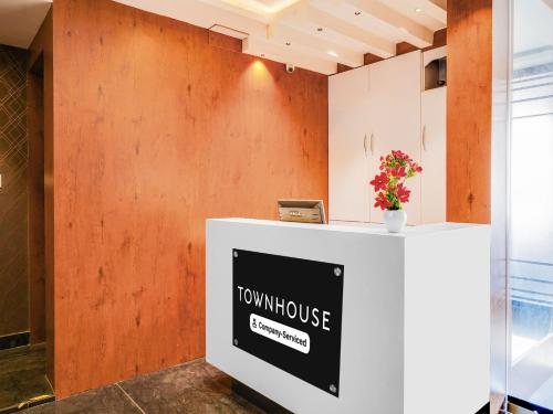 townhouse ramamurthy nagar west formerly phoenix hotel