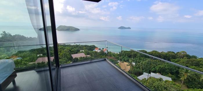 sis and sea villa
