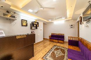 lax residency white town