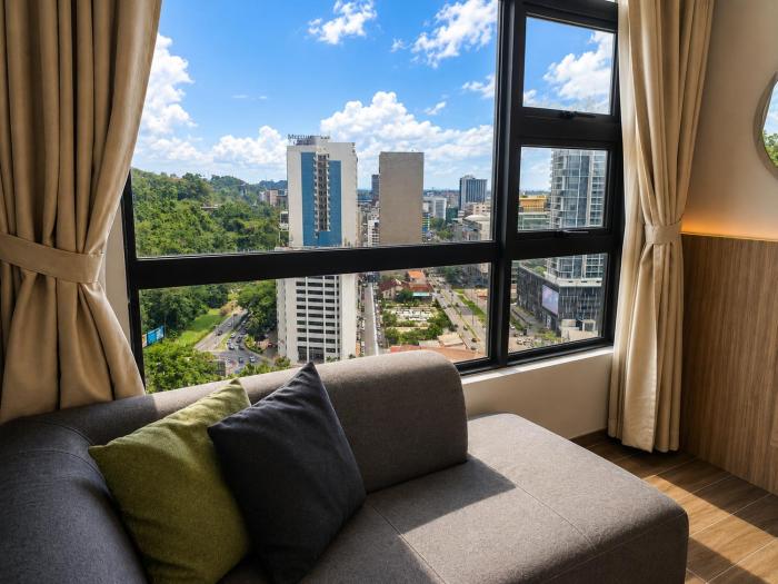 tf sunset ocean view homestay jesselton quay