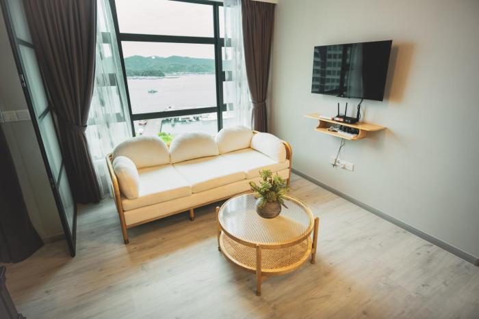 tf sunset ocean view homestay jesselton quay