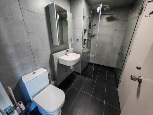 tf sunset ocean view homestay jesselton quay