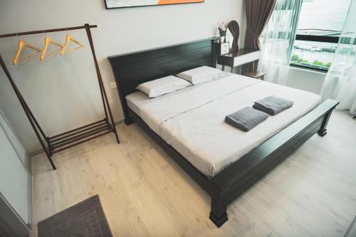 tf sunset ocean view homestay jesselton quay