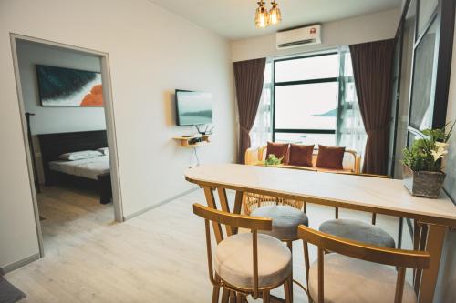 tf sunset ocean view homestay jesselton quay