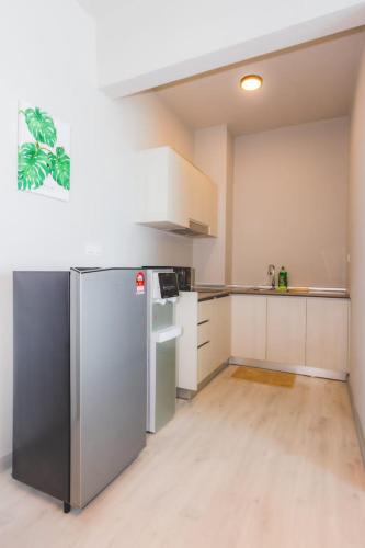 tf sunset ocean view homestay jesselton quay