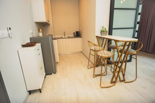 tf sunset ocean view homestay jesselton quay