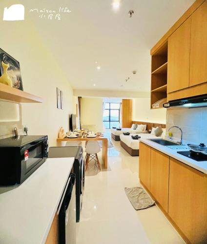 the shore maison life small stay house