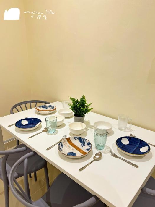 the shore maison life small stay house