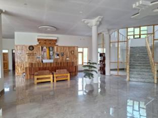 Hotel Ladakh Indus River Front ,,3 star