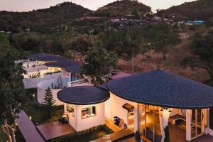 sarorach pool villa resort kohlarn