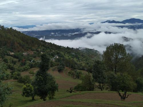 Himalaya View,,4 star