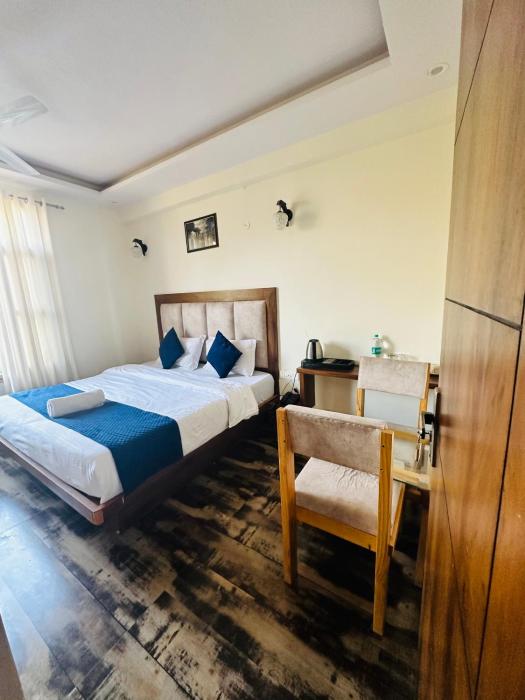 hotel royal orbit