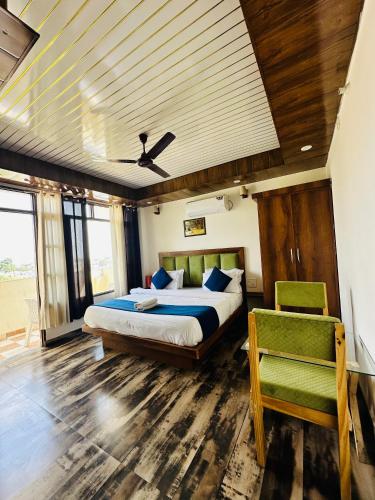 hotel royal orbit