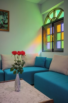 Gaia Hotel,,2 star