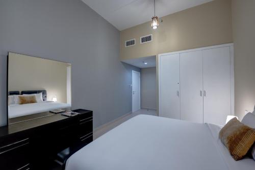 City Stay Residences - Serviced Apartments - Dip,Dubai Investments Park,3 star