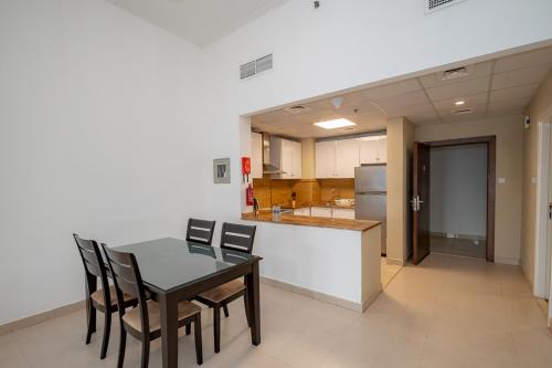 city stay residences serviced apartments dip
