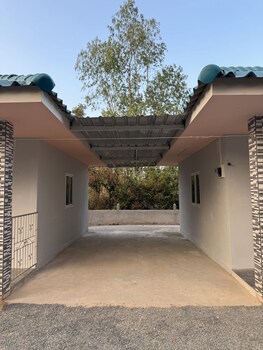 Sunshine Rest Resort,,2 star