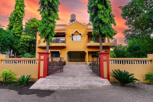 Amber Resort,,4 star