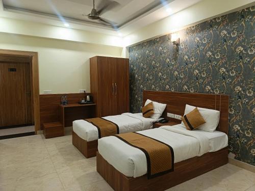 Collection O Jps Palm Inn,,4 star