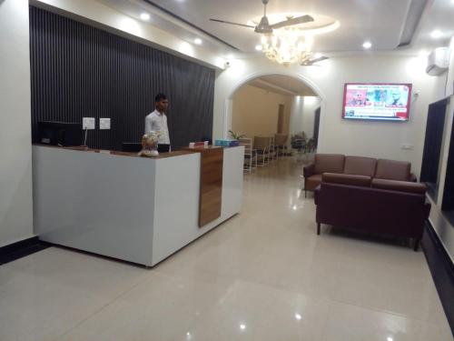 collection o jps palm inn