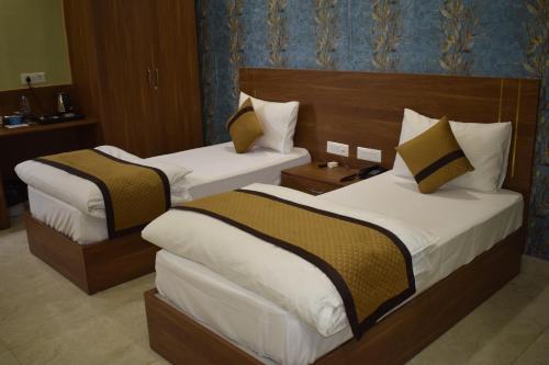 collection o jps palm inn