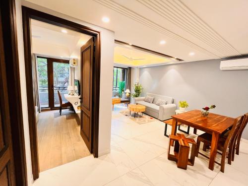 south ex residency near aiims delhi