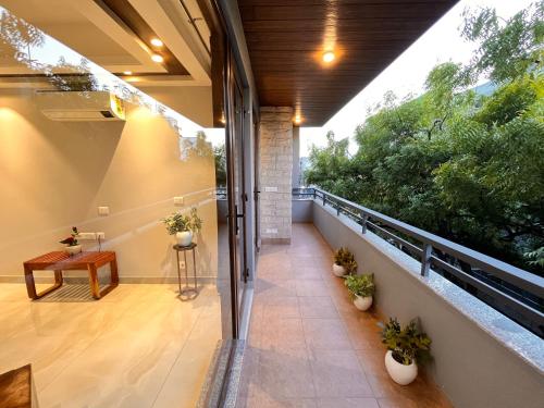 South Ex Residency, Near Aiims, Delhi,,3 star
