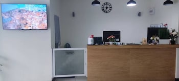 Tpr51 Room Service,,3 star