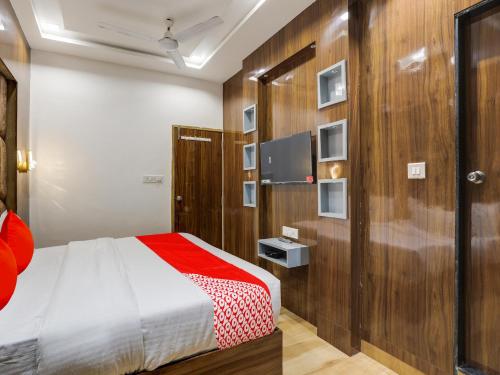 Hotel O By Oyo Bhanu Villa,,4 star