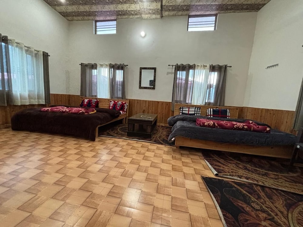 chakrata sky hills resort and restaurant