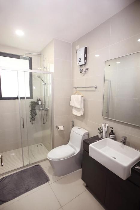 danga bay 3br secret lounge netflix dryer