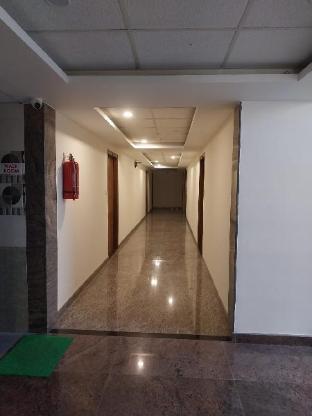 Dwaraka Residency,,3 star
