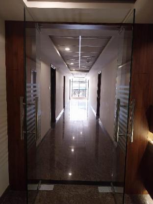 Dwaraka Residency,,3 star