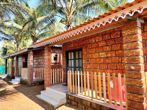 Saka Kadams Home Stay,,3 star