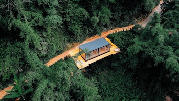 Morning Star Glamping,,4 star
