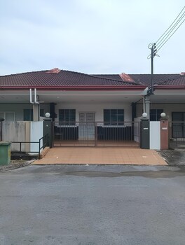 natol homestay moyan batu kawa