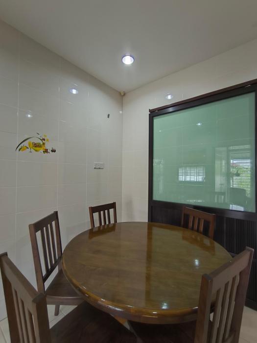 natol homestay moyan batu kawa