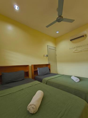 natol homestay moyan batu kawa