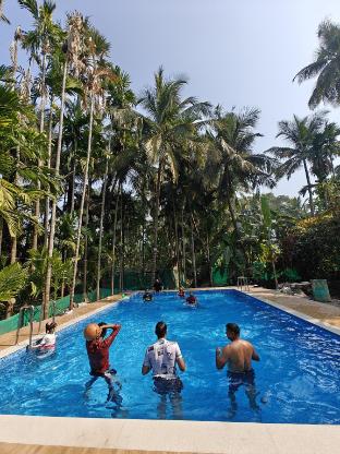 baadal pani the beach resort